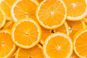 cuanta-vitamina-c-naranja